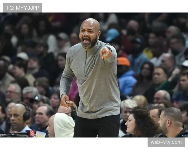 高位压迫+低位防守 比克斯塔夫打造活塞铁血体系